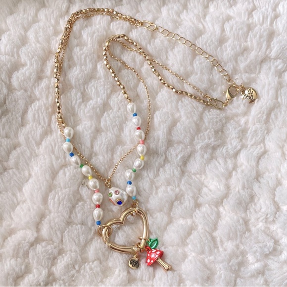 Betsey Johnson One Love Heart Charm Mushroom Smile Lips Necklace Rainbow - NWT - Picture 11 of 15